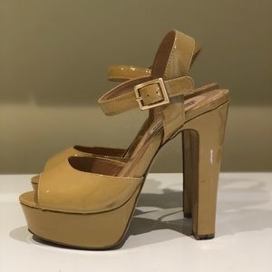 Nude Steve Madden platform heels